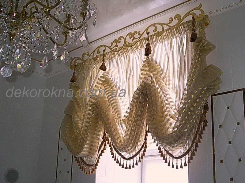 Австрийские шторы из полосатой ткани фирмы Jab 