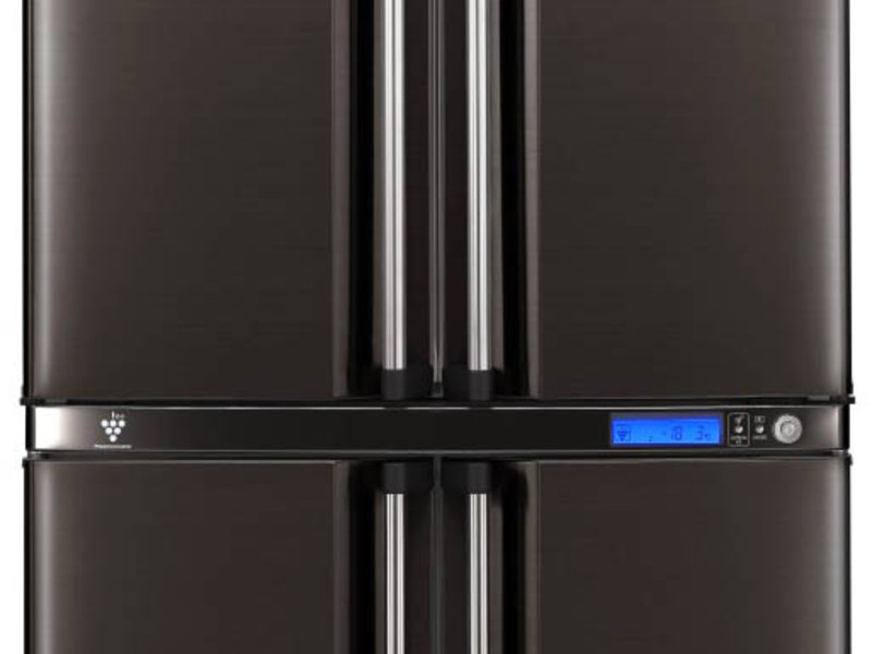 Холодильник с дизайнерским стилем